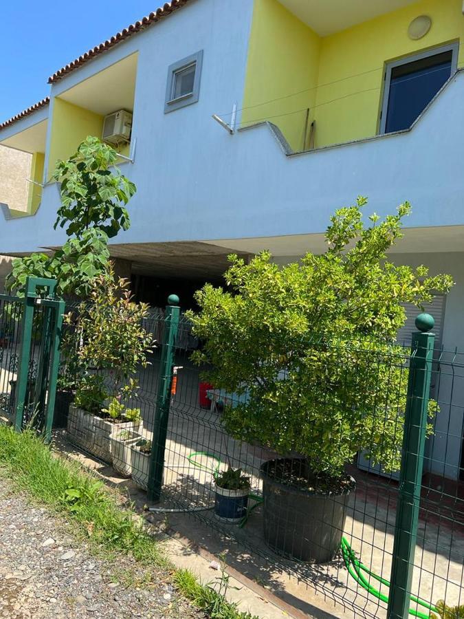 Guest House Andersoni Dhoma Plazhi Andersoni Shen Ded Gjoni Ngoại thất bức ảnh